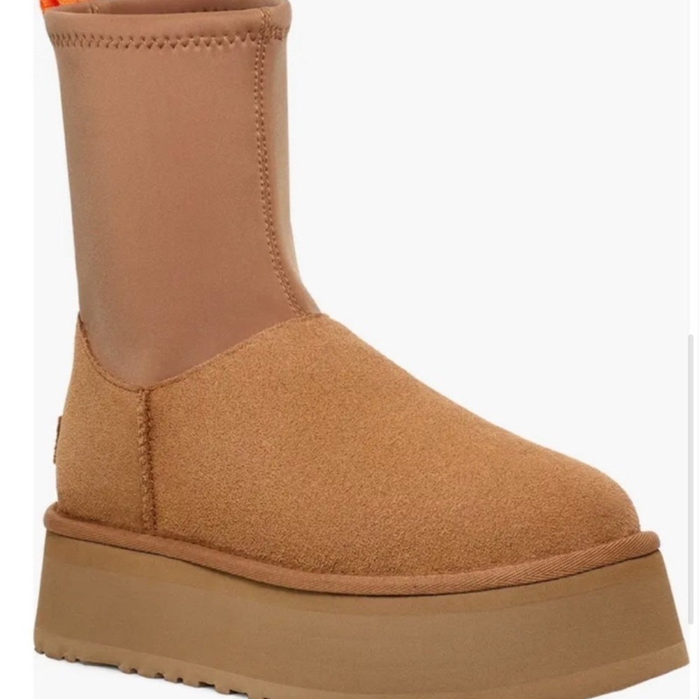 NEW…. UGG dipper chestnut platform boot size 10